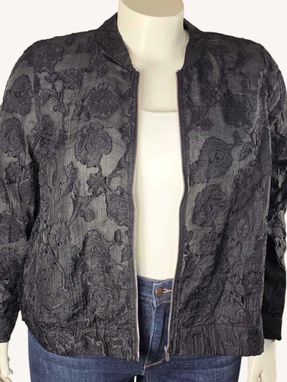 Torrid Modern Floral Jacquard Bomber Jacket Black 2X NWT